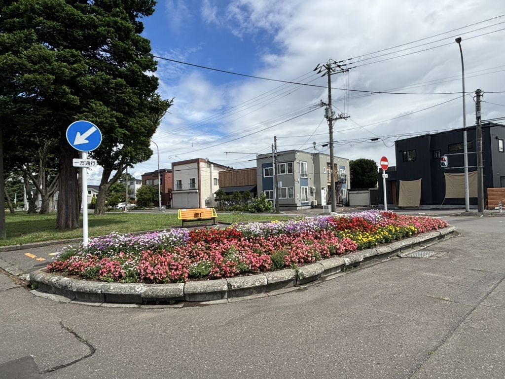 恵庭市花苗生産組合B