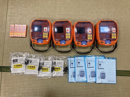 AEDトレーナー