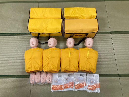 成人人形