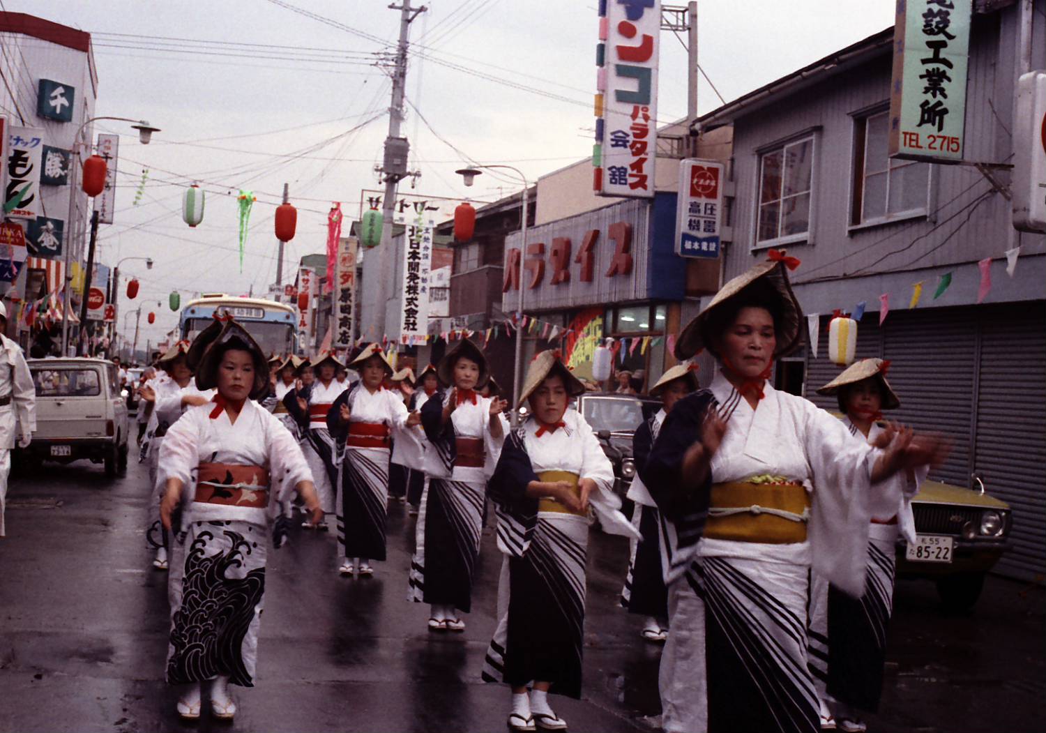 昭和47年8婦人会流し踊り(商工会夏祭り)