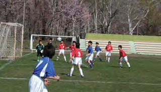 Students in Eniwa City are playing soccer matches