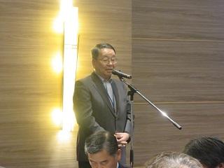 恵庭工業クラブ定期総会で挨拶をする原田市長2