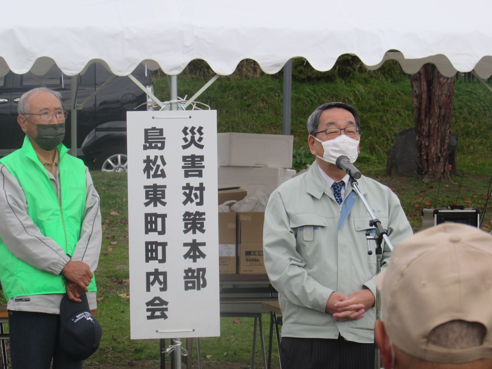 島松東町町内会の防災訓練で挨拶する原田市長
