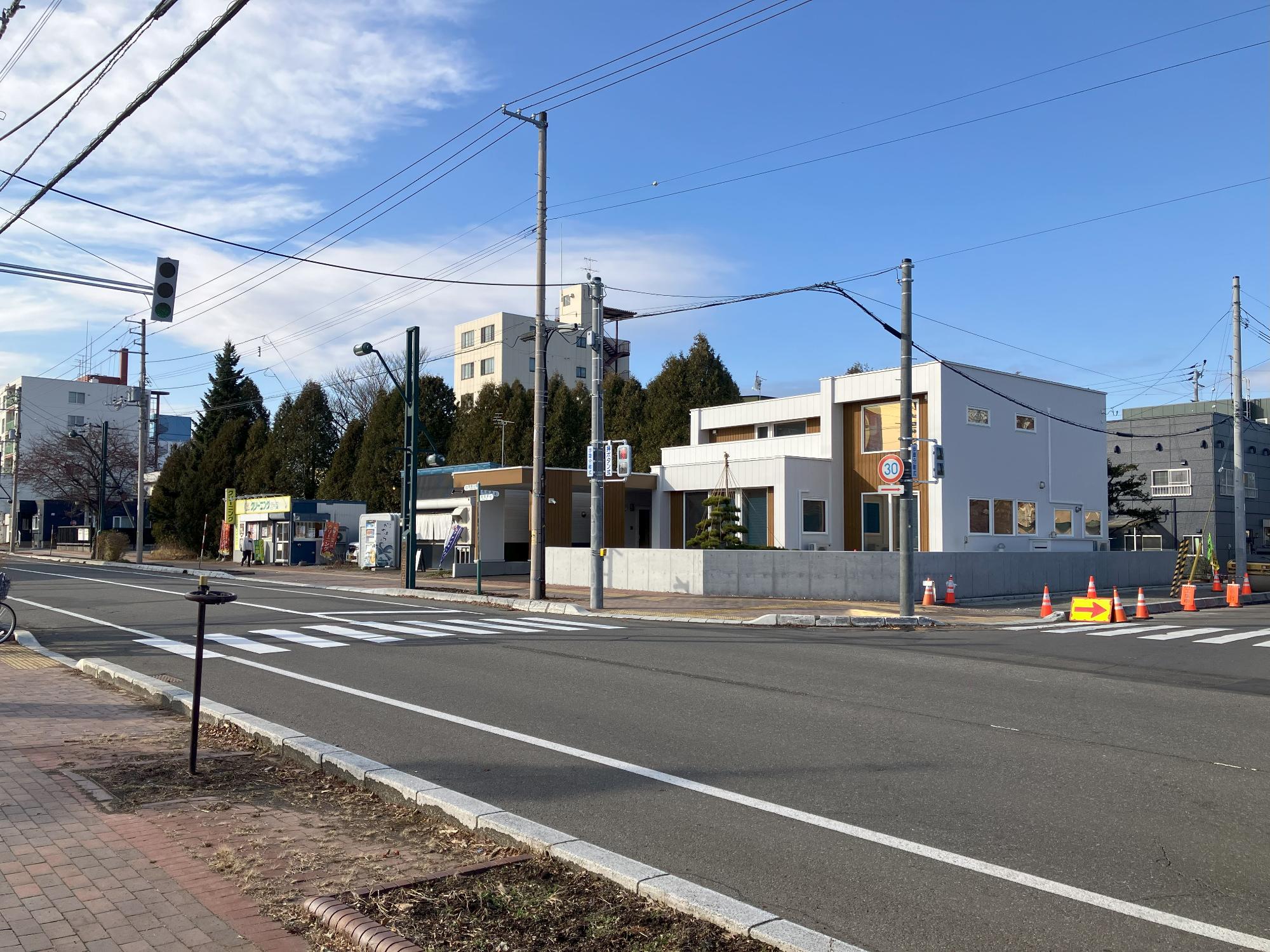 えにあす信号機1